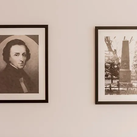 Chopin Old Town Apartment *